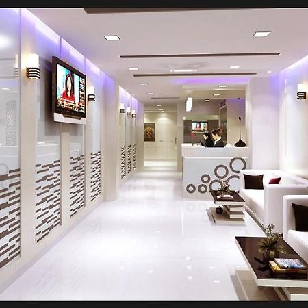 The Regal Park Hotel Визакхапатнам Екстериор снимка